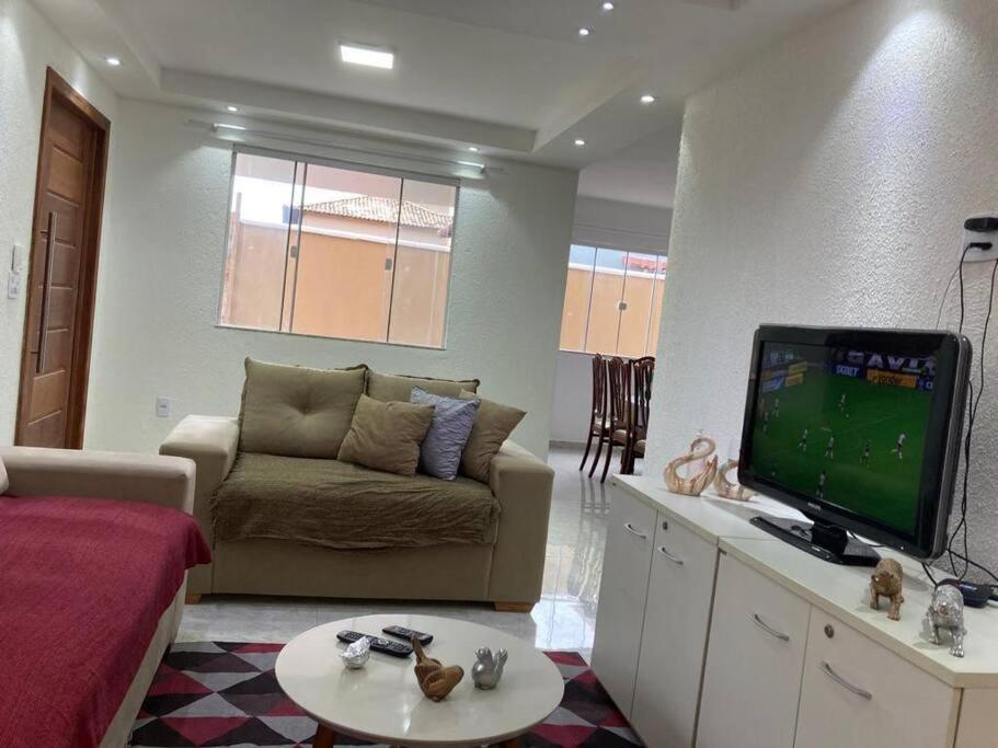 Casa Com Piscina, Grande E Espacosa No Condominio Dos Passaros Cabo Frio Eksteriør billede
