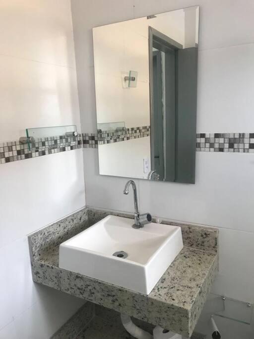 Casa Com Piscina, Grande E Espacosa No Condominio Dos Passaros Cabo Frio Eksteriør billede